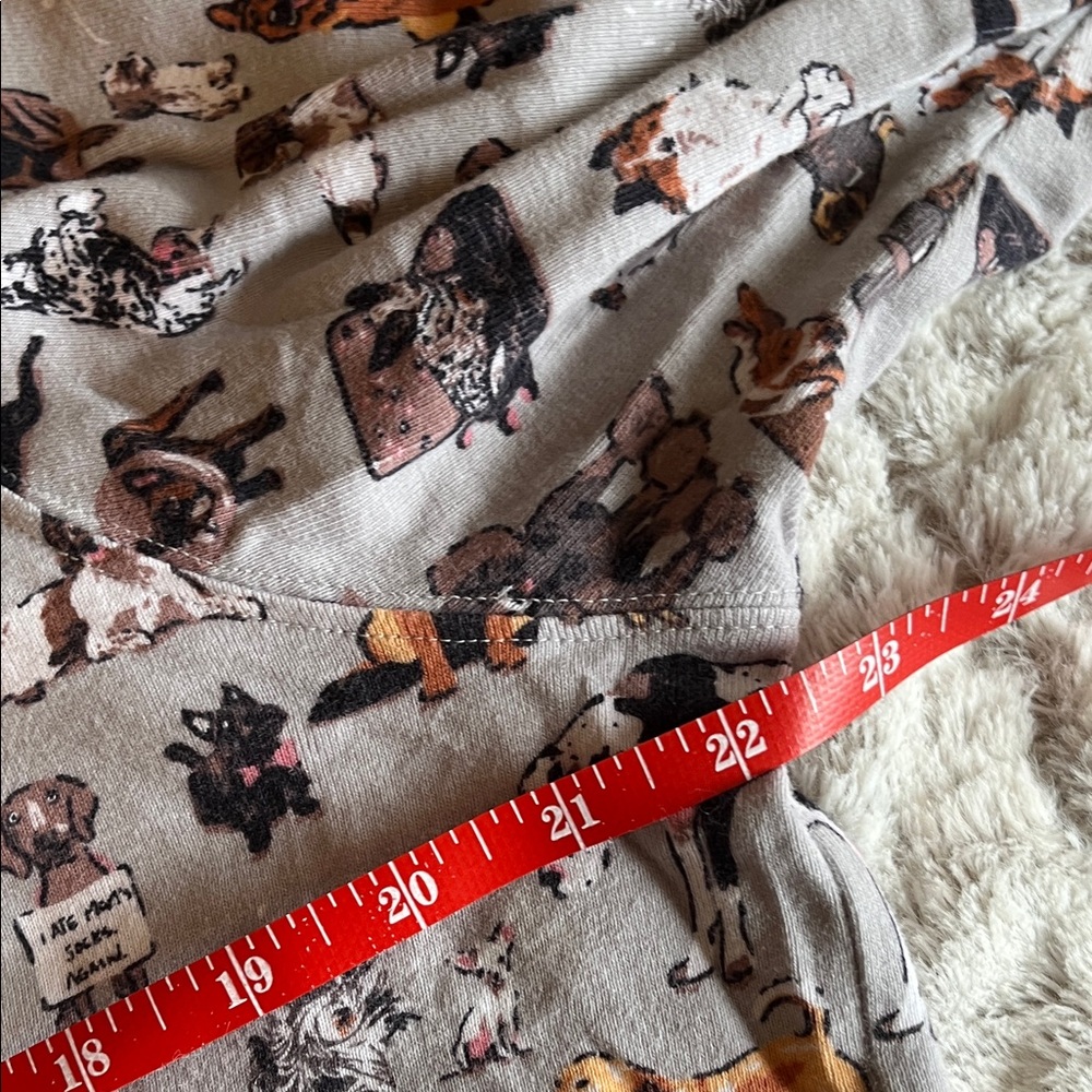 Vera Bradley Gray Dog Print Pajama Set - Picture 9 of 10